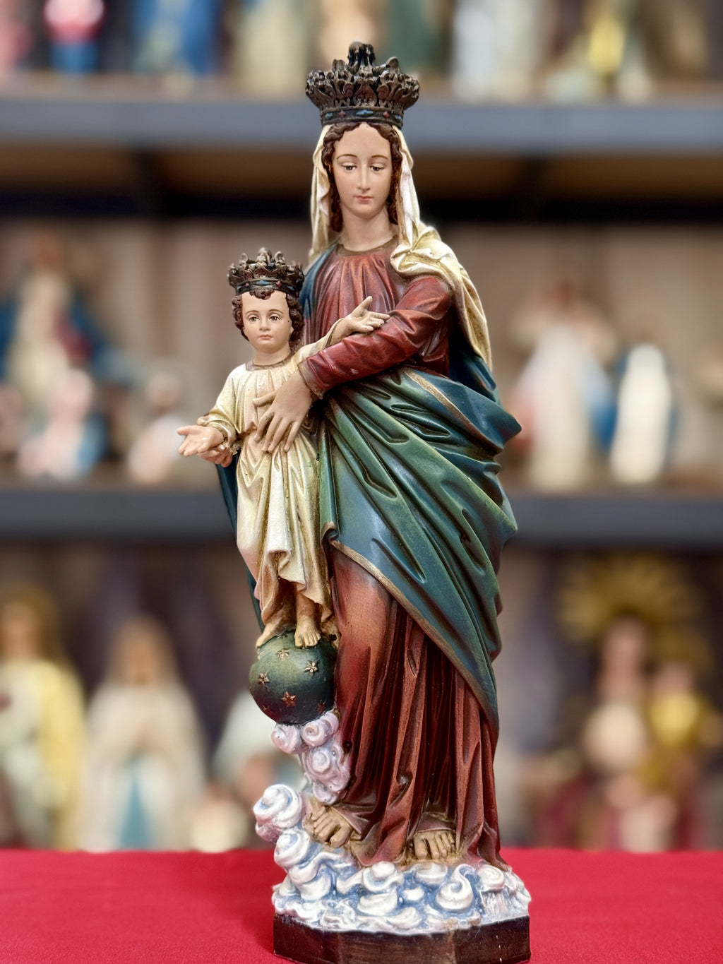 Hand-painted Virgin Mary and Child Jesus statue with crowns for Catholic home altar
